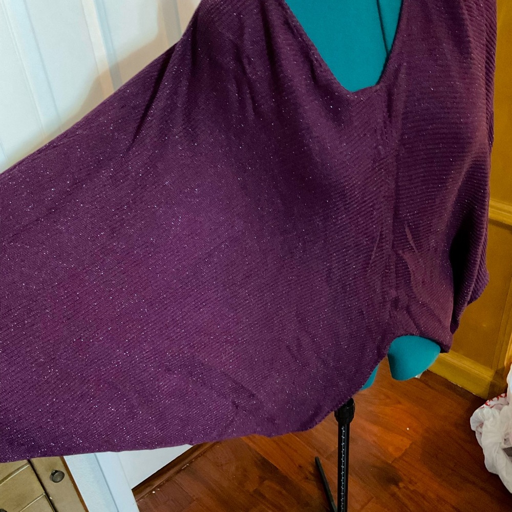 St John purple sweatshirt One size